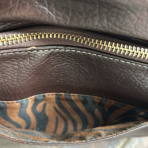 Vegan Crossbody Bag - Picture 4 of 13
